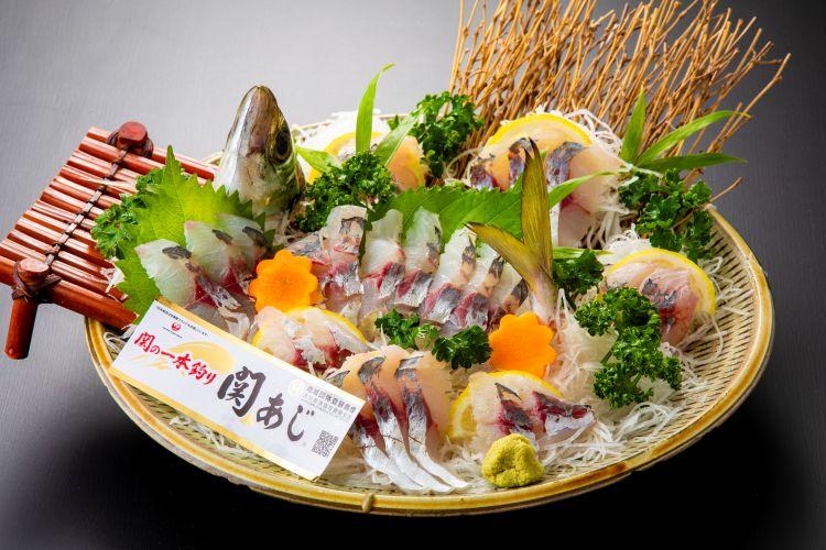 オプション：大分佐賀関漁港より直送 新鮮【関あじ】3,800円(税込)