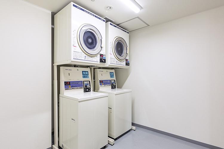 コインランドリー（ 有料）洗濯機＆乾燥機　7階・11階にございます