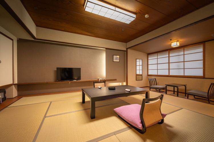 和室10帖（バス・洗浄トイレ付）
