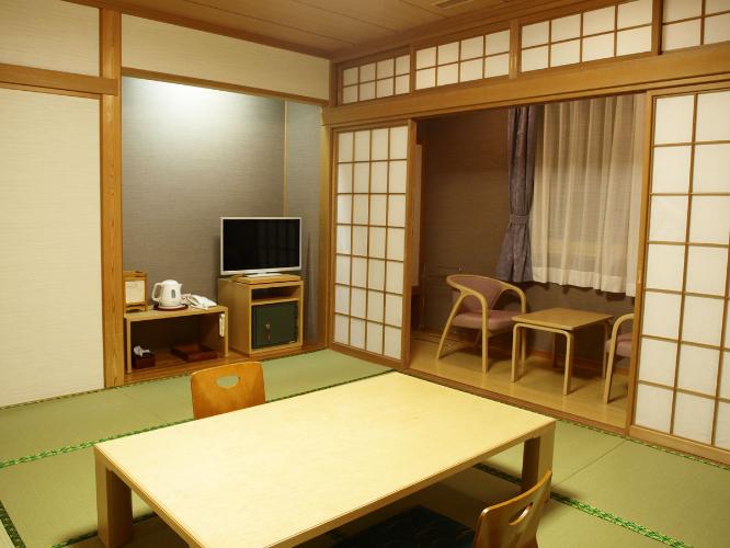 和室10畳＜眺望なし＞／バス無　一例