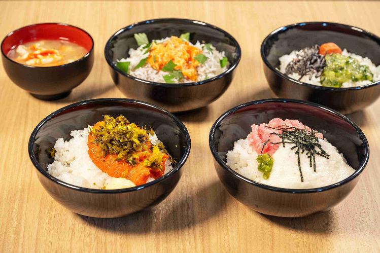 朝食