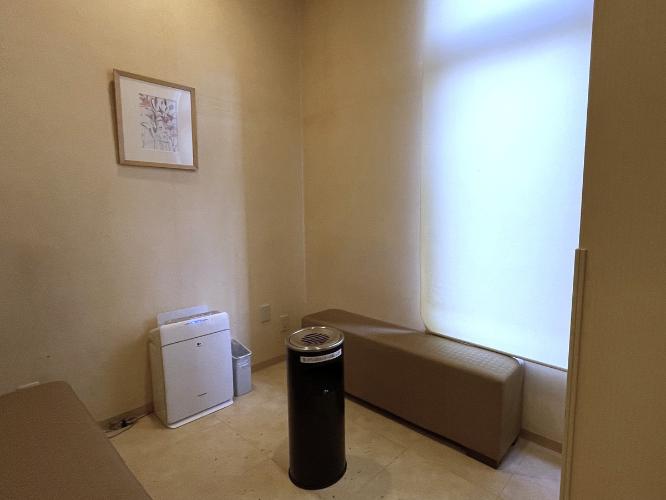 ■喫煙コーナー<BR>1F自販機コーナー横です。<BR><BR>