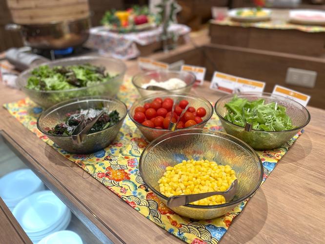 ■バイキング朝食