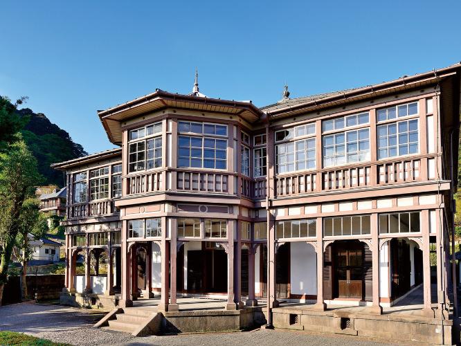 旧集成館「旧鹿児島紡績所技師館」（異人館）写真協力： 鹿児島観光コンベンション協会