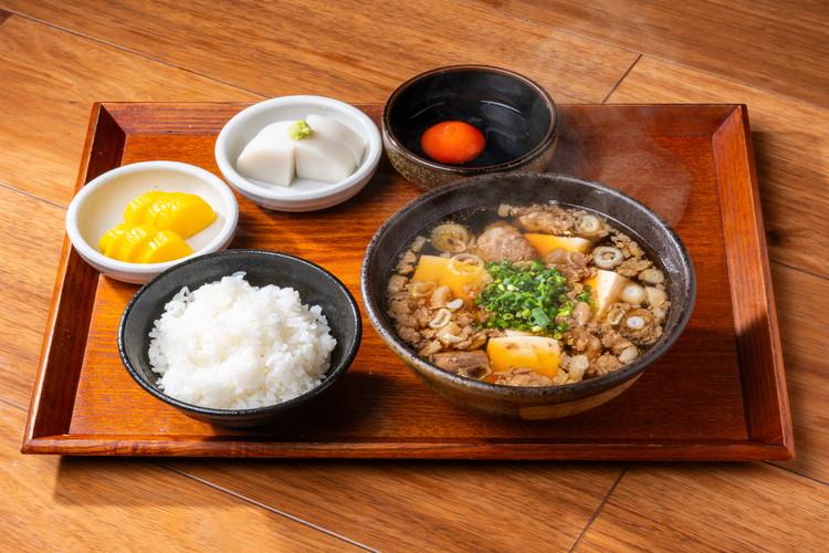 肉吸い（国産和牛200g）+「マキシマムこいたまご」の卵かけご飯