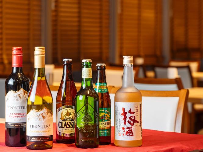 【ディナーラウンジ】各種アルコールもございます