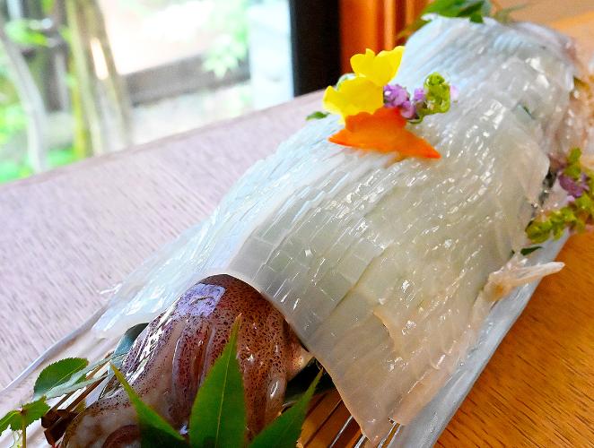 瞬間冷凍技術(プロトン凍結)で凍結した【ーISARIBIー白イカプラン】