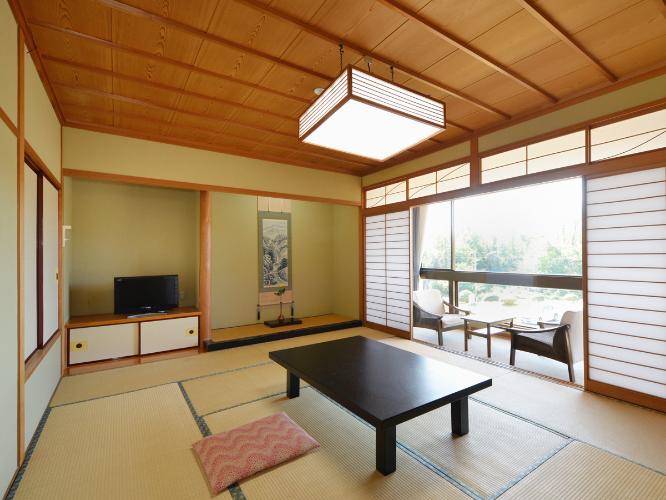 バス・トイレ付き和室12畳