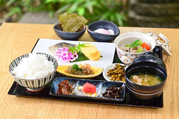 和朝食