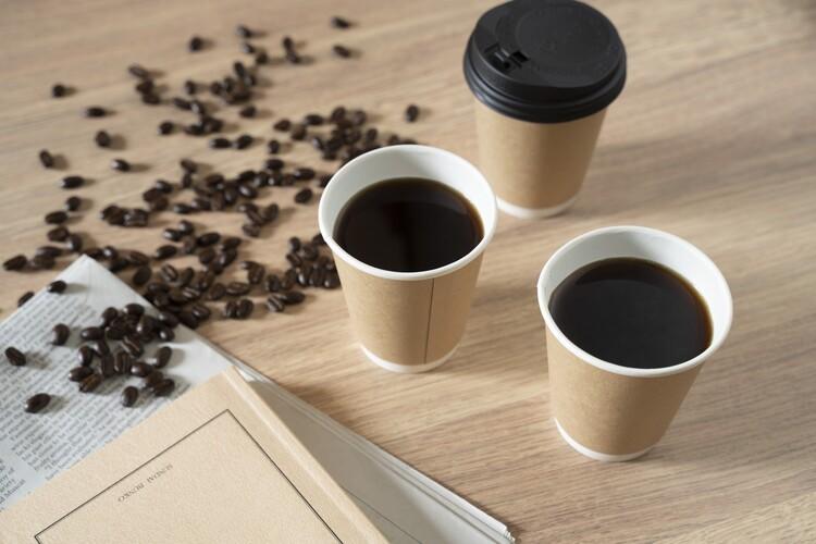 ◇3Fラウンジスペース・コーヒーマシン：挽きたてのコーヒーをお愉しみください。（無料・ご宿泊者様限定）