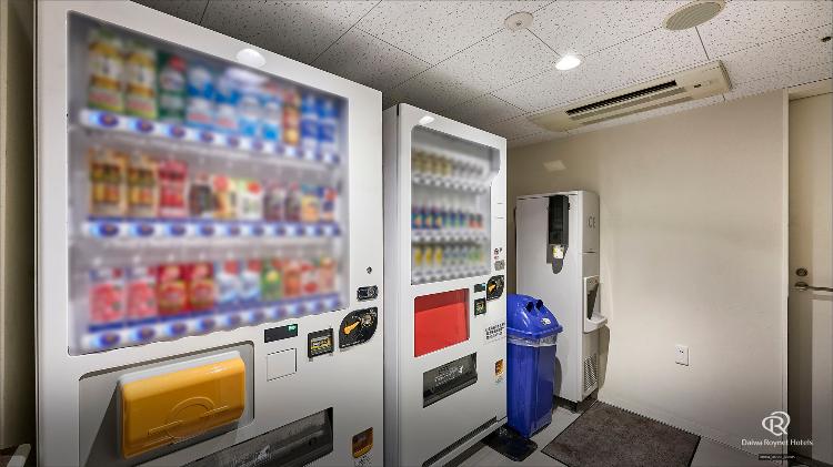 7階・自動販売機コーナー