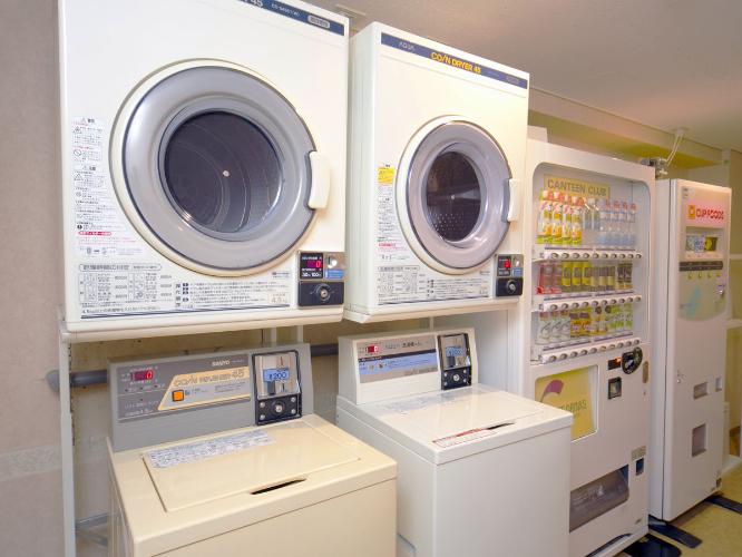 ◆コインランドリー（有料）