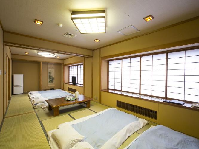 ◆和室（10+10畳）
