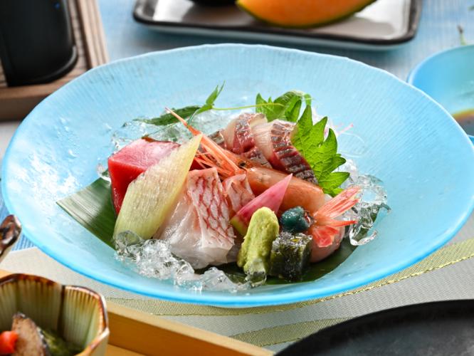 夕食　夏の基本会席　※2025年6月15日（日）頃から2025年9月14日（日）頃までの献立例です。