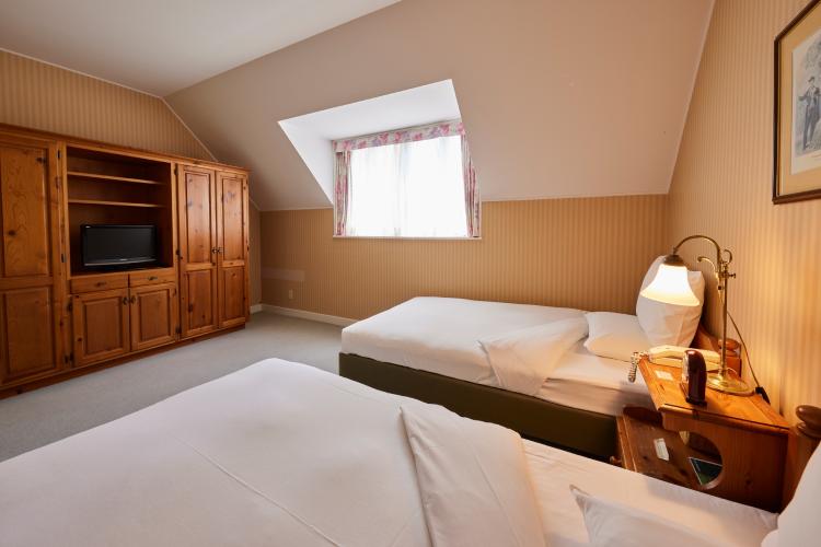 2階は、ツインルームが2部屋あり、グループの旅行にもおすすめです。