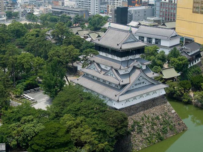 小倉城◆当館から車で約25分