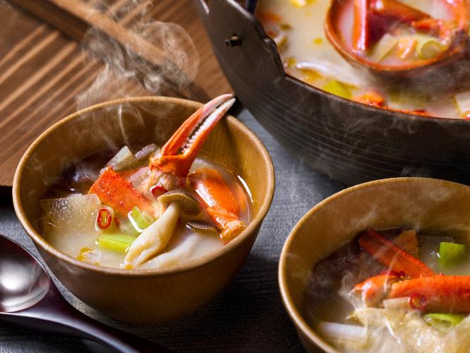 【山の料理茶屋　早紅葉】カニの鉄砲汁