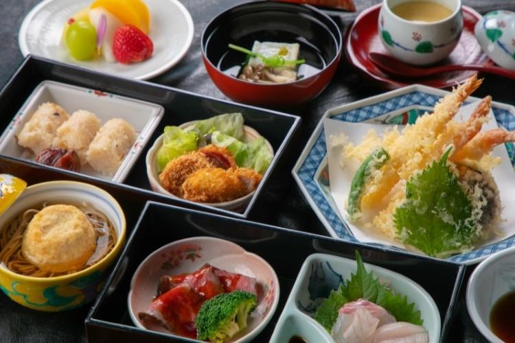 【お子様のお食事一例】小学生のお子様にも優しい季節の味わいを。