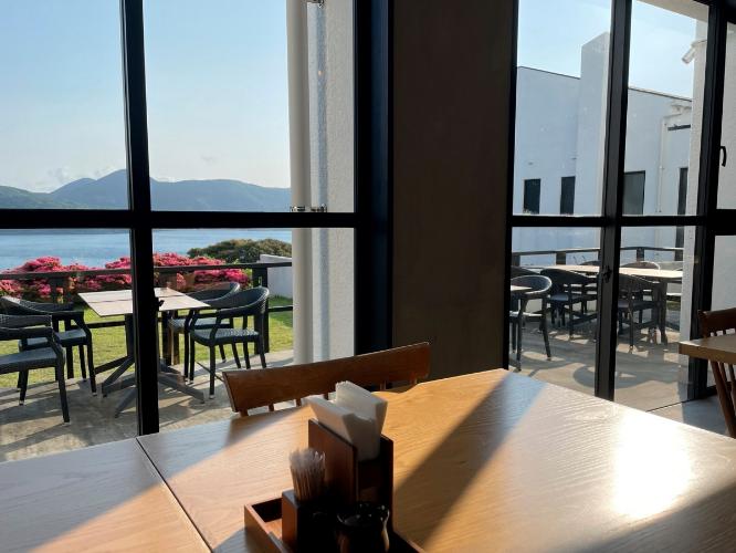 レストラン店内／海ト空〇ト星（うみとそらまるとほし）和食を主とするレストランです。