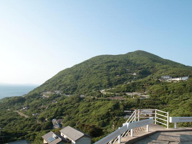 ホテル周辺景観（右側にホテルがございます）