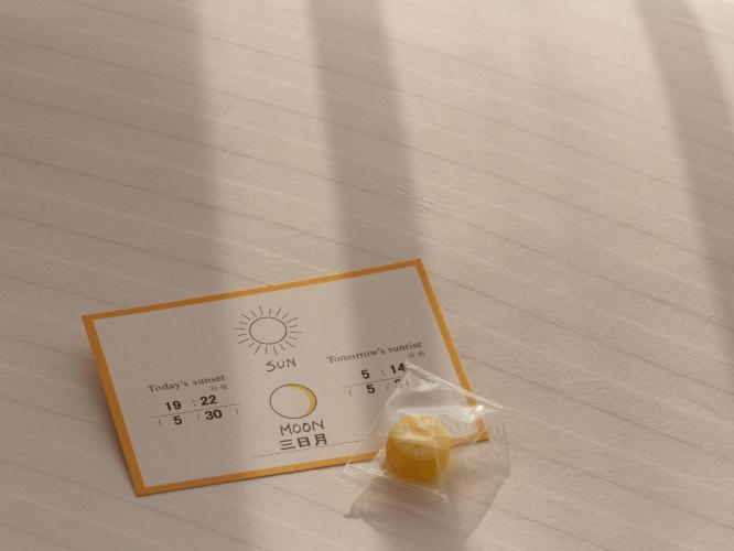 太陽と月を感じる。ゆったりと過ごす非日常に心ゆだねて