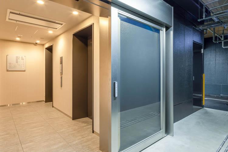 【ホテルエントランス】1F