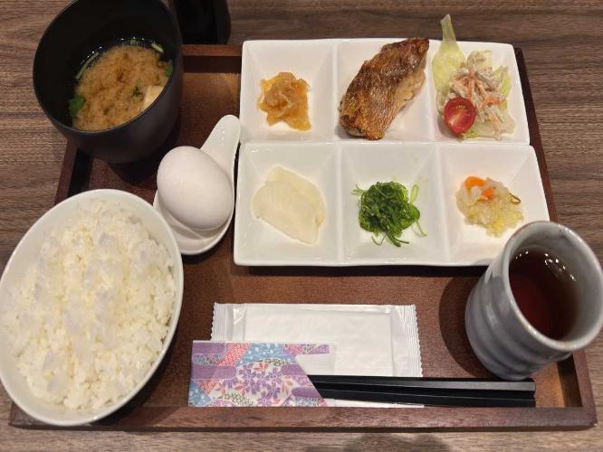 和朝食