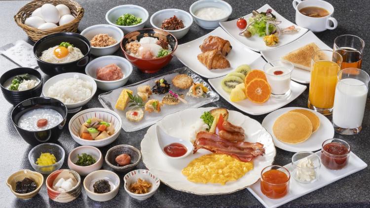 朝食バイキング