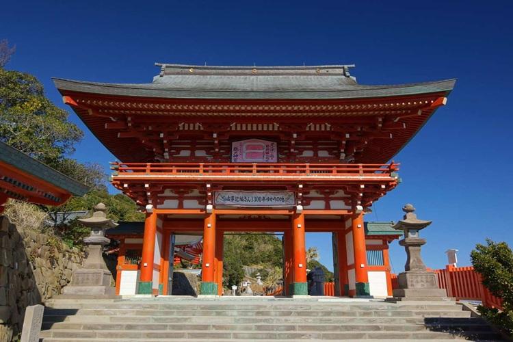 宮崎県観光協会　鵜戸神宮　写真提供：宮崎県観光協会
