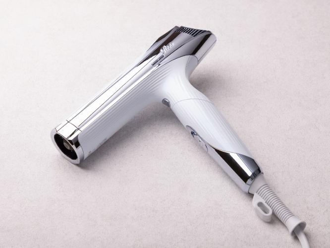 【クラブデラックスツイン｜ドライヤー】髪まで潤う滞在を。ReFa BEAUTECH DRYERのドライヤーを導入