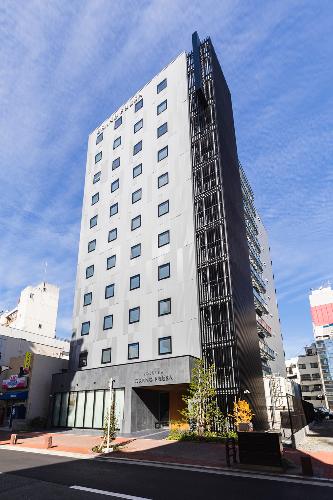 外観昼縦