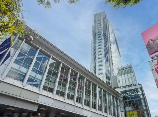 当ホテルは渋谷駅から直結、「渋谷マークシティ」5階にフロントがあり、アクセス抜群です。改札から外に出ることなく、雨の日でも、駅からぬれずにたどり着けます。
