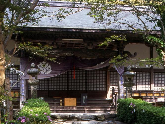 大寧寺（当館より徒歩で約5分）