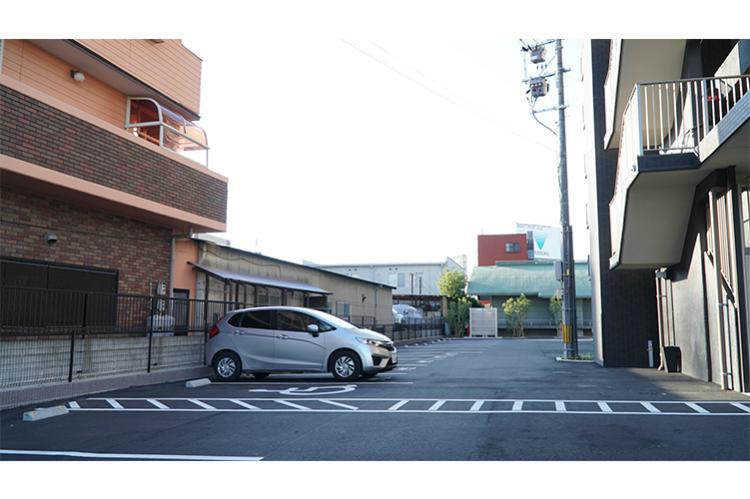 ホテルの駐車場