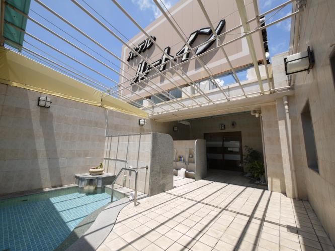 ■ラジウム人工温泉「旅人の湯」<BR>入浴条件男女別<BR>営業時間15：00〜2：00 / 5：00〜10：00