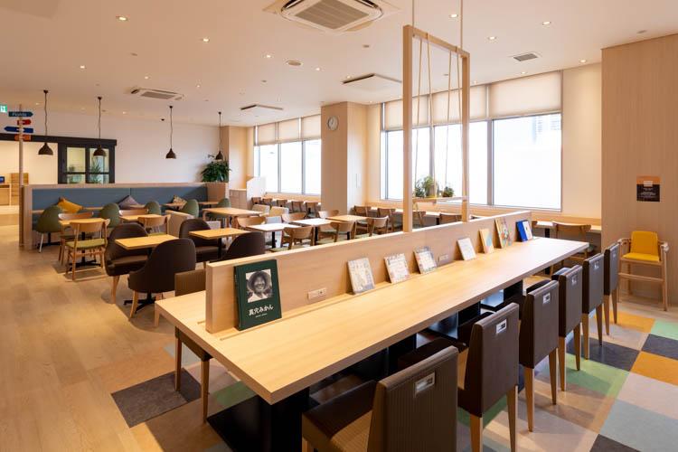 ◆ドリンクを片手に、旅行の相談や仕事をしながらきままにお過ごしいただけます