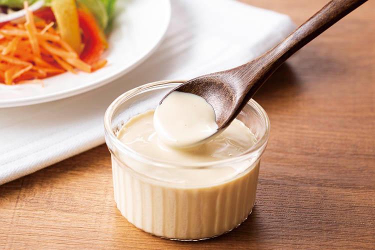 ポン酢文化が根強い大阪で生まれたこだわりの”谷町ぽんず”を使ったドレッシングです。