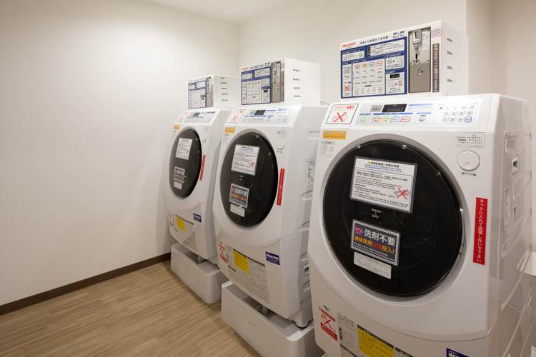 【ランドリーコーナー】長期のご滞在でも安心