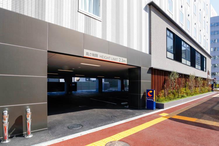 【駐車場入口】最新の駐車場情報は施設TOPよくある質問をご確認ください