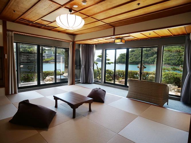 スーペリア露天風呂付和洋室ツイン 内風呂あり