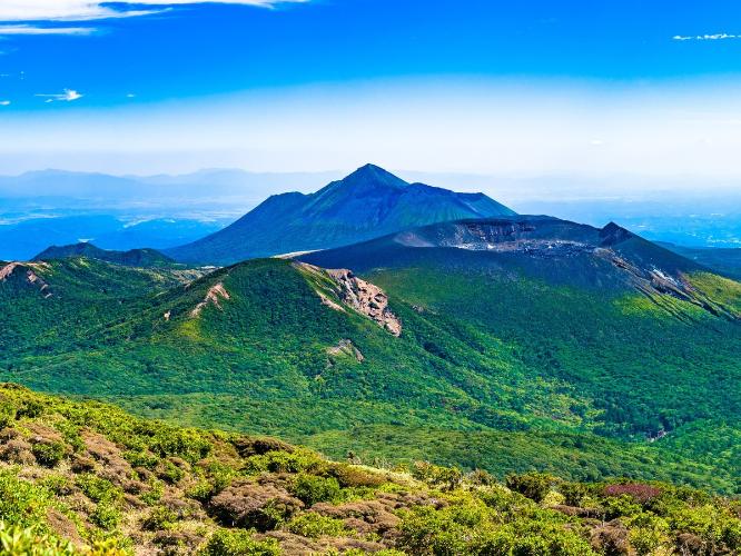 霧島連峰の雄大な景色のもと楽しめるアクティビティーをご用意。※画像はイメージです。