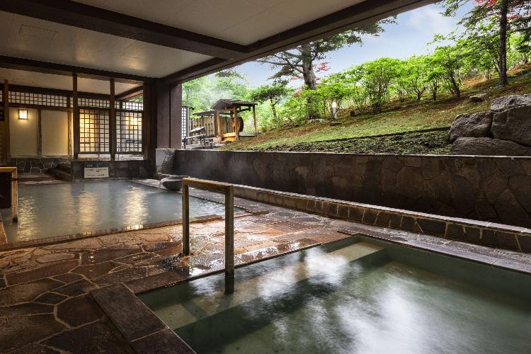 5つの泉質を有する第一滝本館。それぞれの泉質をご堪能ください【浴場】