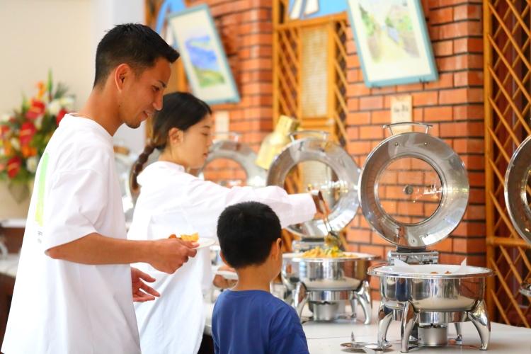 朝食ビュッフェイメージ