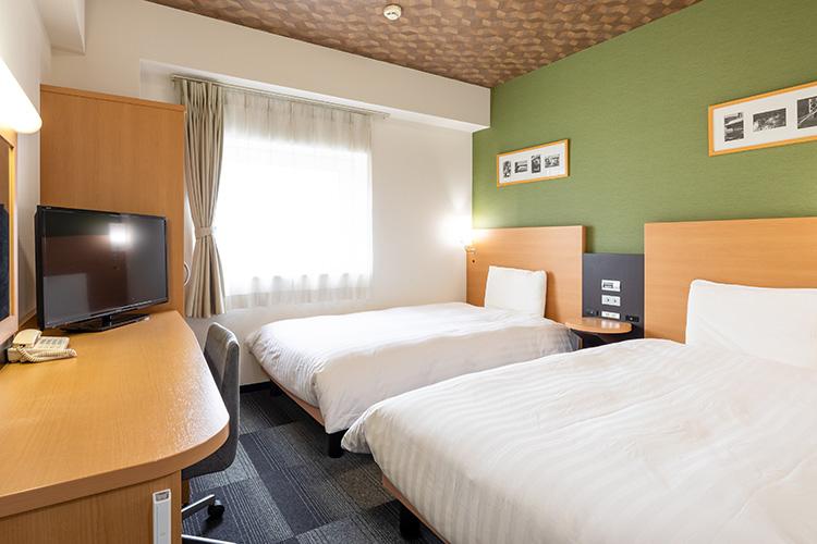 【ツインエコノミー】ベッド幅123ｃｍ◆小学校以下のお子様添い寝無料