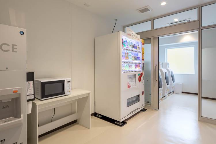 ◆自動販売機・製氷機・電子レンジ◆24時間ご自由にご利用いただけます