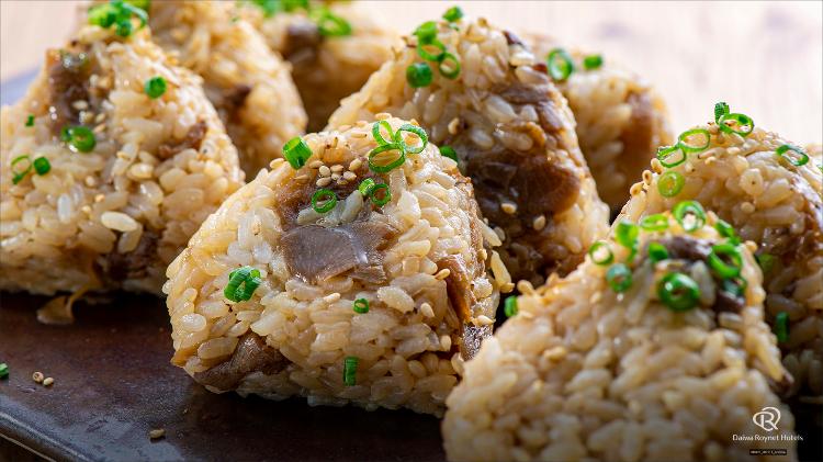 【朝食ビュッフェ】大分名物「鶏めし」です。