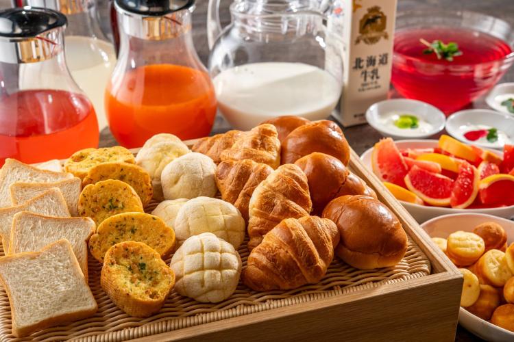 朝食ビュッフェ（パン・デザート・ドリンク）