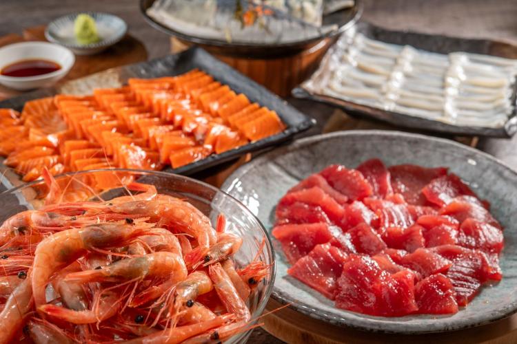 朝食ビュッフェ（刺身）