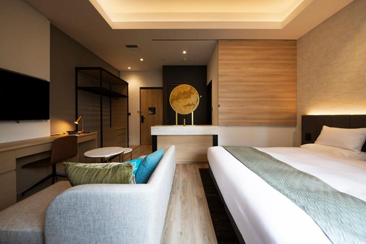 キングルーム（30平米・ベッド幅180cm）