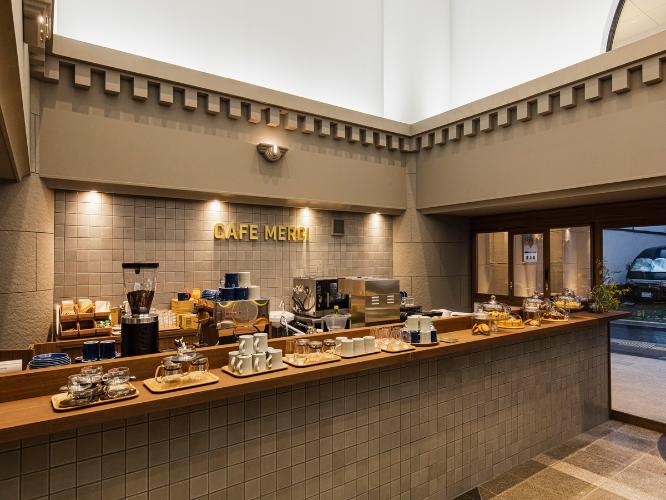 【カフェ「MERCI」】